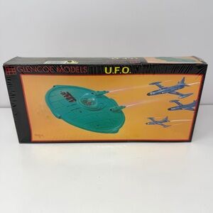 VTG Glenco 1996 U.F.O. Plastic 1/48 Scale UFO Model Kit 05113 NEW NOS Sealed